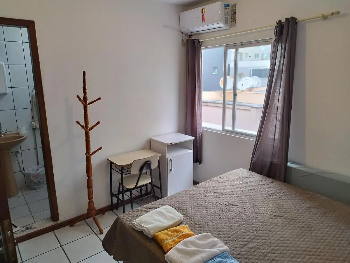 Apartamento De Praia No Centro Itapema 0*,  Brazylia